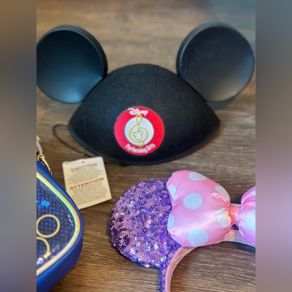 Disney bundle! - Picture 5 of 9